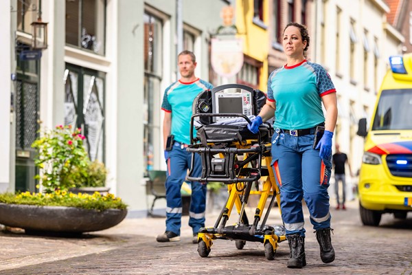 Vacature ambulanceverpleegkundigen en -chauffeurs