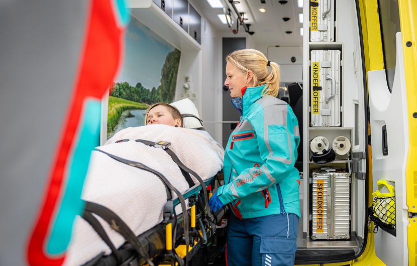 Patiënten opnieuw zeer positief over ambulancezorg: waardering loopt verder op